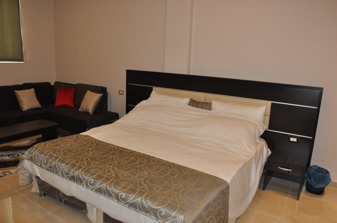 Panda Hotel Apartments Amman Exteriör bild